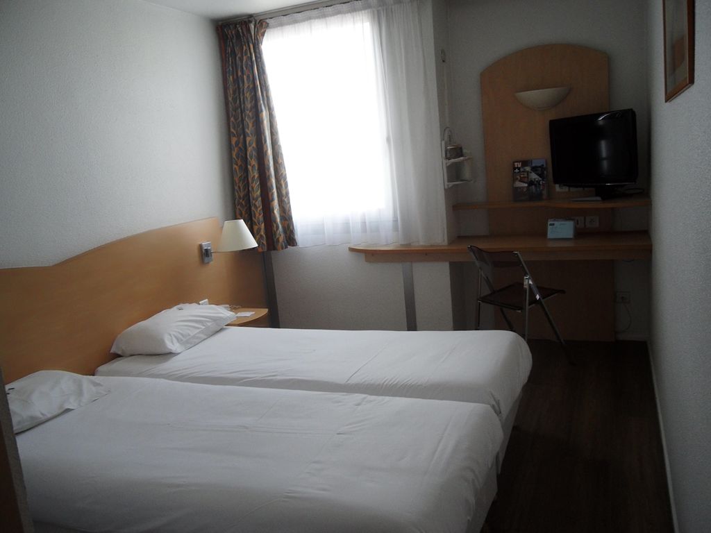 Hotel Inn Grenoble Eybens Parc Des Expositions Ex Kyriad 객실 사진