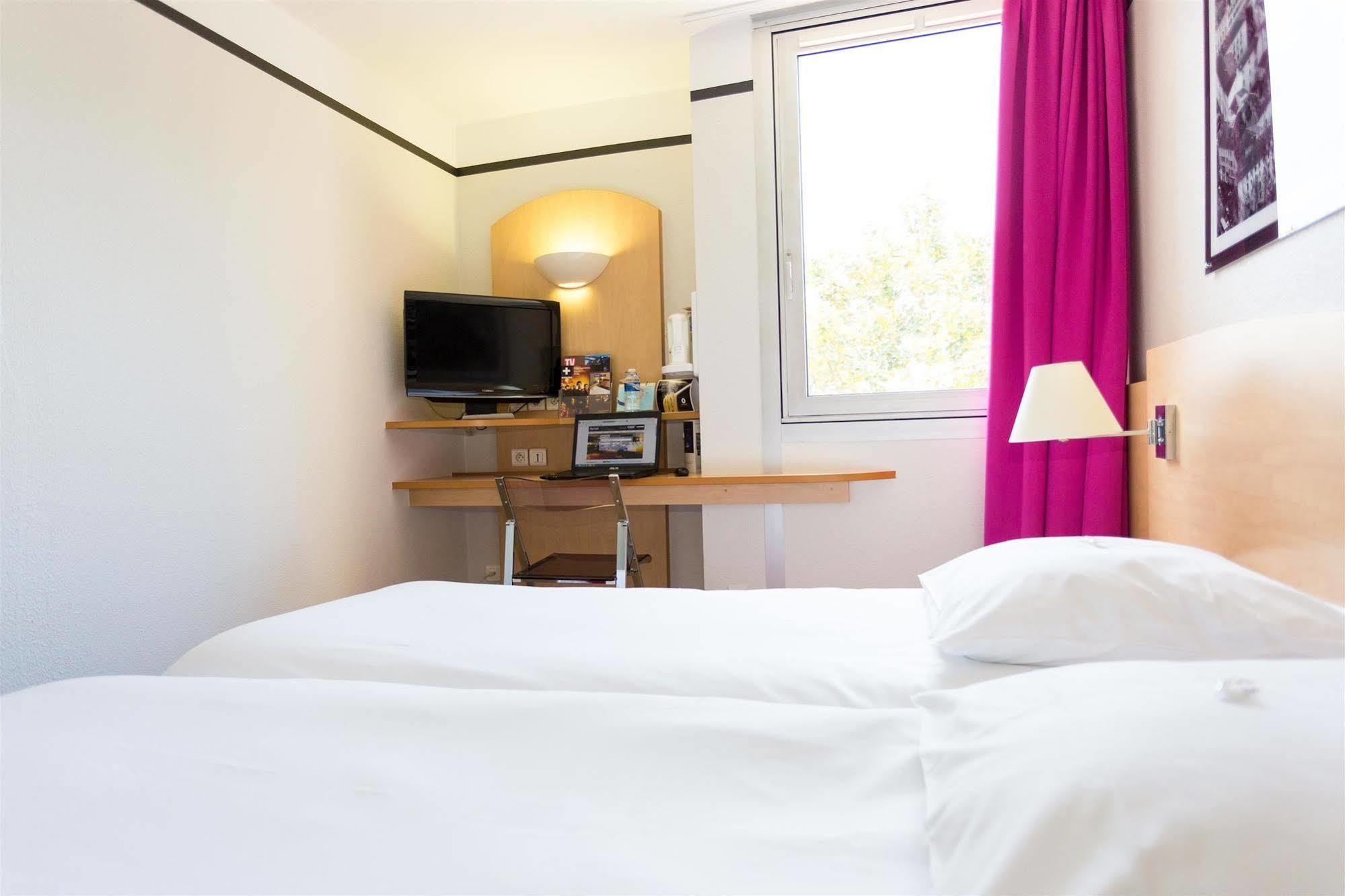 Hotel Inn Grenoble Eybens Parc Des Expositions Ex Kyriad 외부 사진